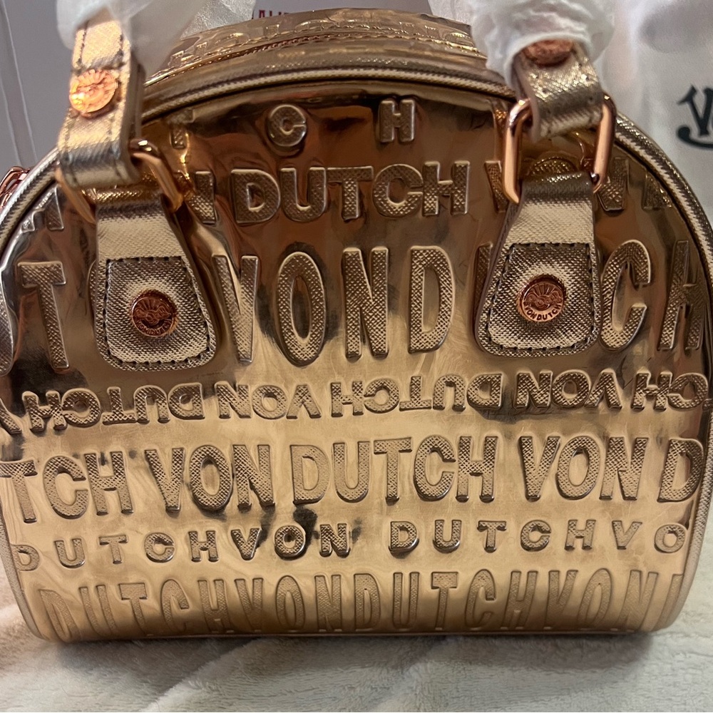 VON DUTCH ROSE GOLD REFLECTIVE BOWLING BAG w/ box, dusk bag, and crossbody strap - Picture 3 of 8